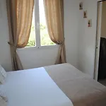 La Des Oliviers Hotel 3*