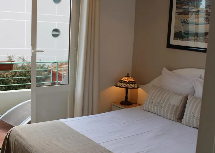 La Des Oliviers 3* Καν-συρ-Μερ