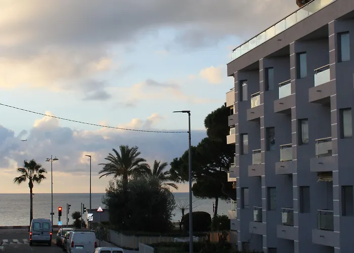 La Des Oliviers Ξενοδοχείο 3*