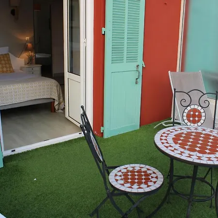 Hotel La Villa Des Oliviers 3*