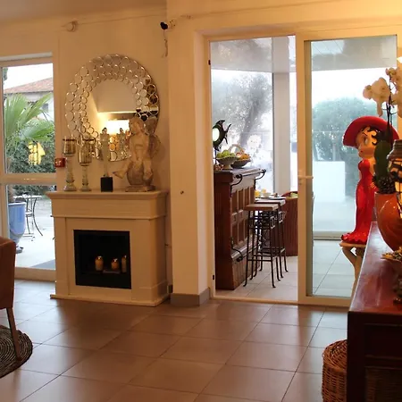 Hotel La Des Oliviers, Seaside Cagnes-sur-Mer