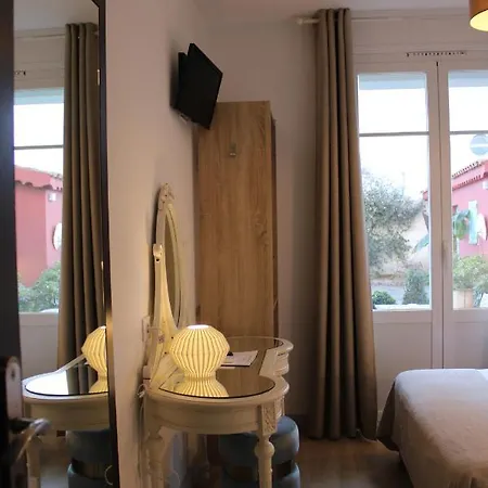 Hotel Hotel La Villa Des Oliviers 3*