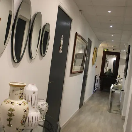 La Des Oliviers, Seaside Hotel 3*