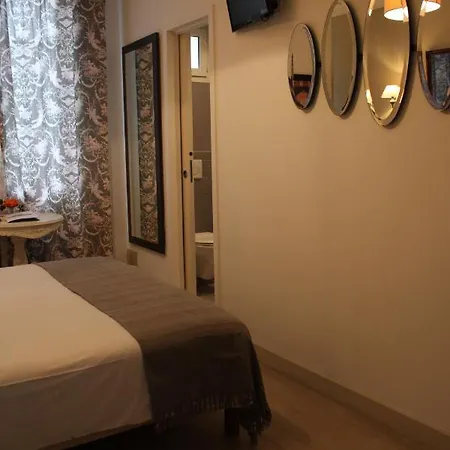 Hotel La Villa Des Oliviers 3*