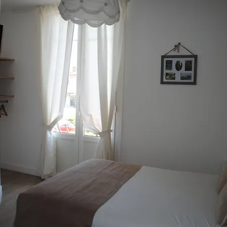La Des Oliviers, Seaside Hotel