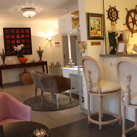 Hotel La Villa Des Oliviers, Seaside Hotel Hotel Cagnes-sur-Mer