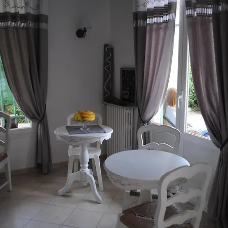 Hotel La Villa Des Oliviers